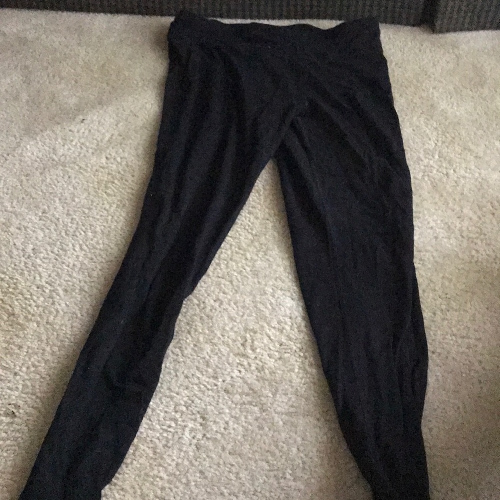 Walmart black leggings size small
